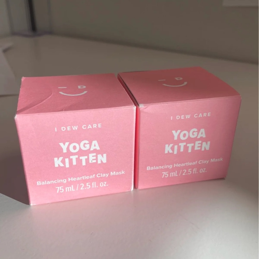 I Dew Care Yoga Kitten clay mask